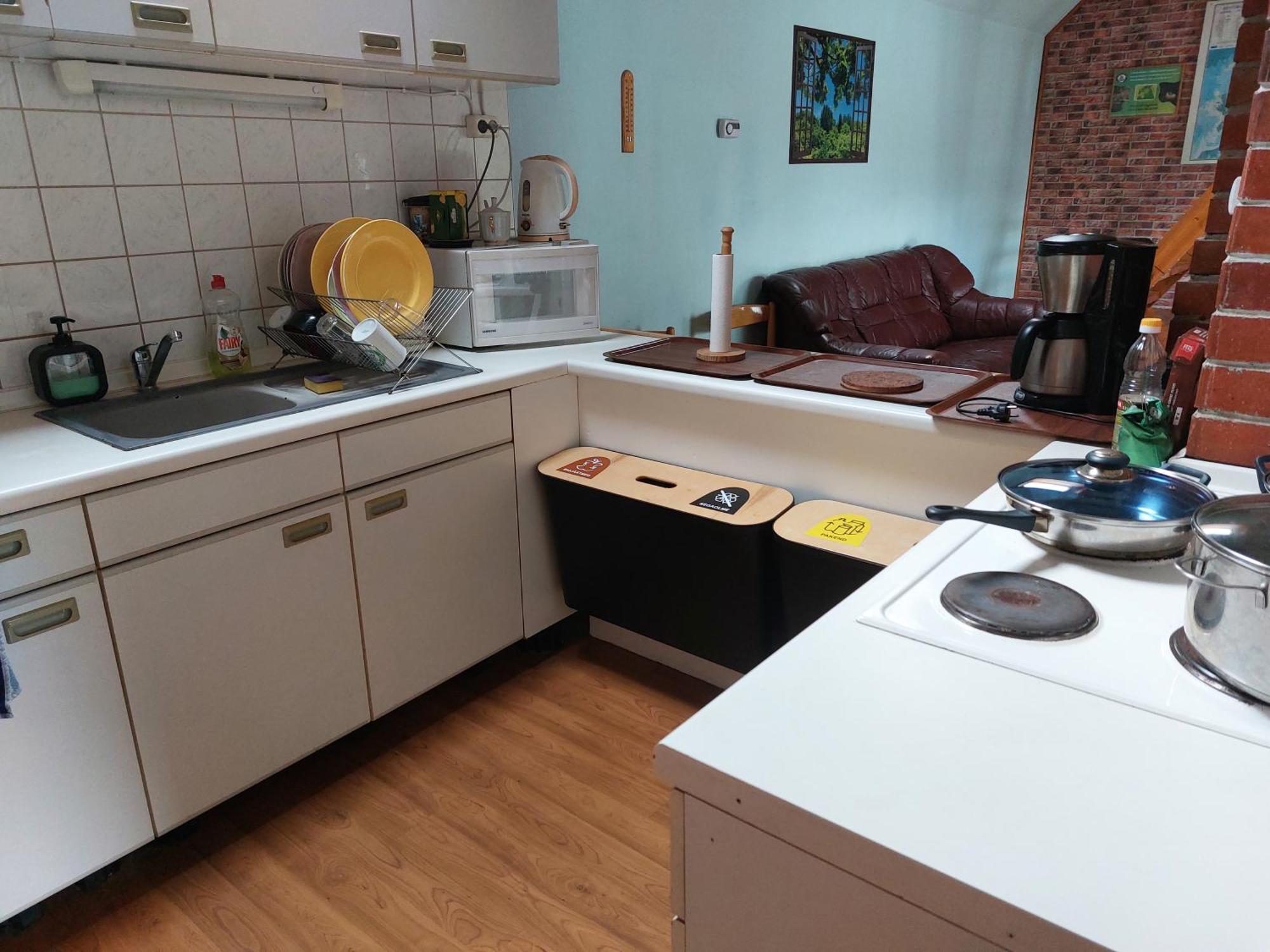 Livonia Matkamaja Hostel Kilingi-Nomme Buitenkant foto
