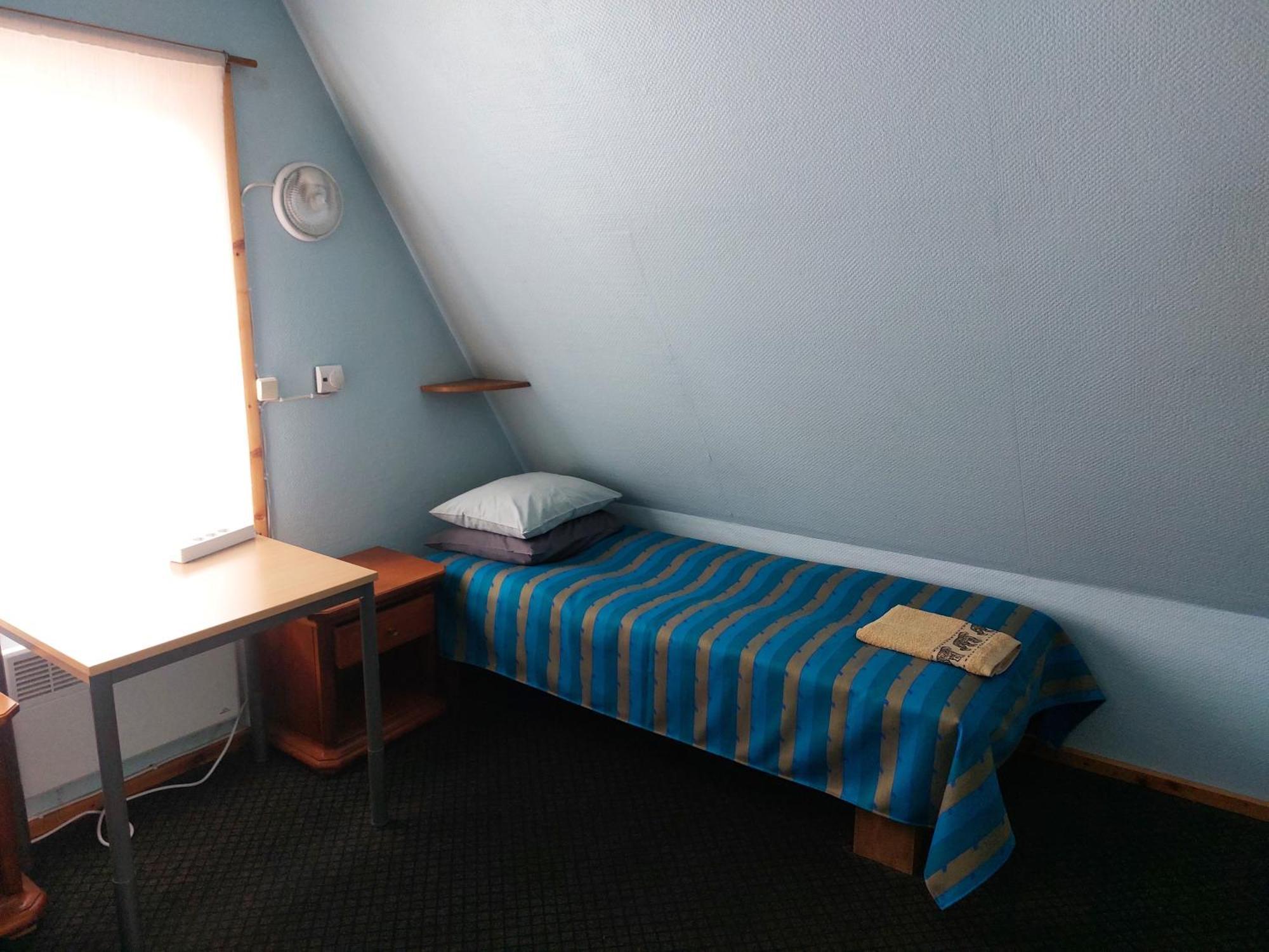 Livonia Matkamaja Hostel Kilingi-Nomme Buitenkant foto