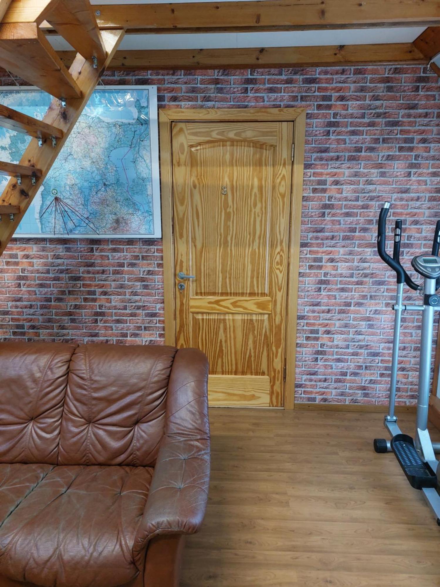 Livonia Matkamaja Hostel Kilingi-Nomme Buitenkant foto