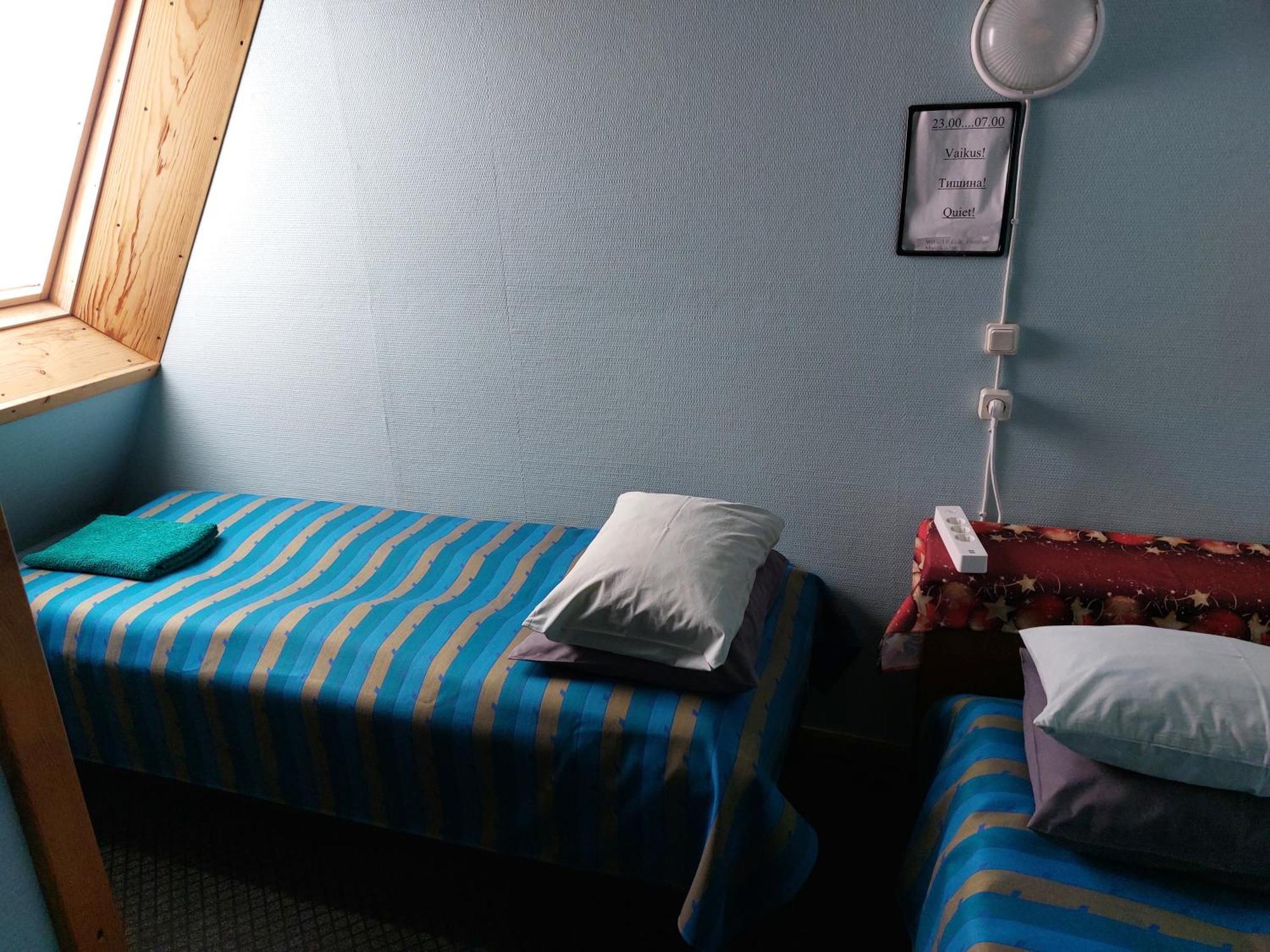 Livonia Matkamaja Hostel Kilingi-Nomme Buitenkant foto