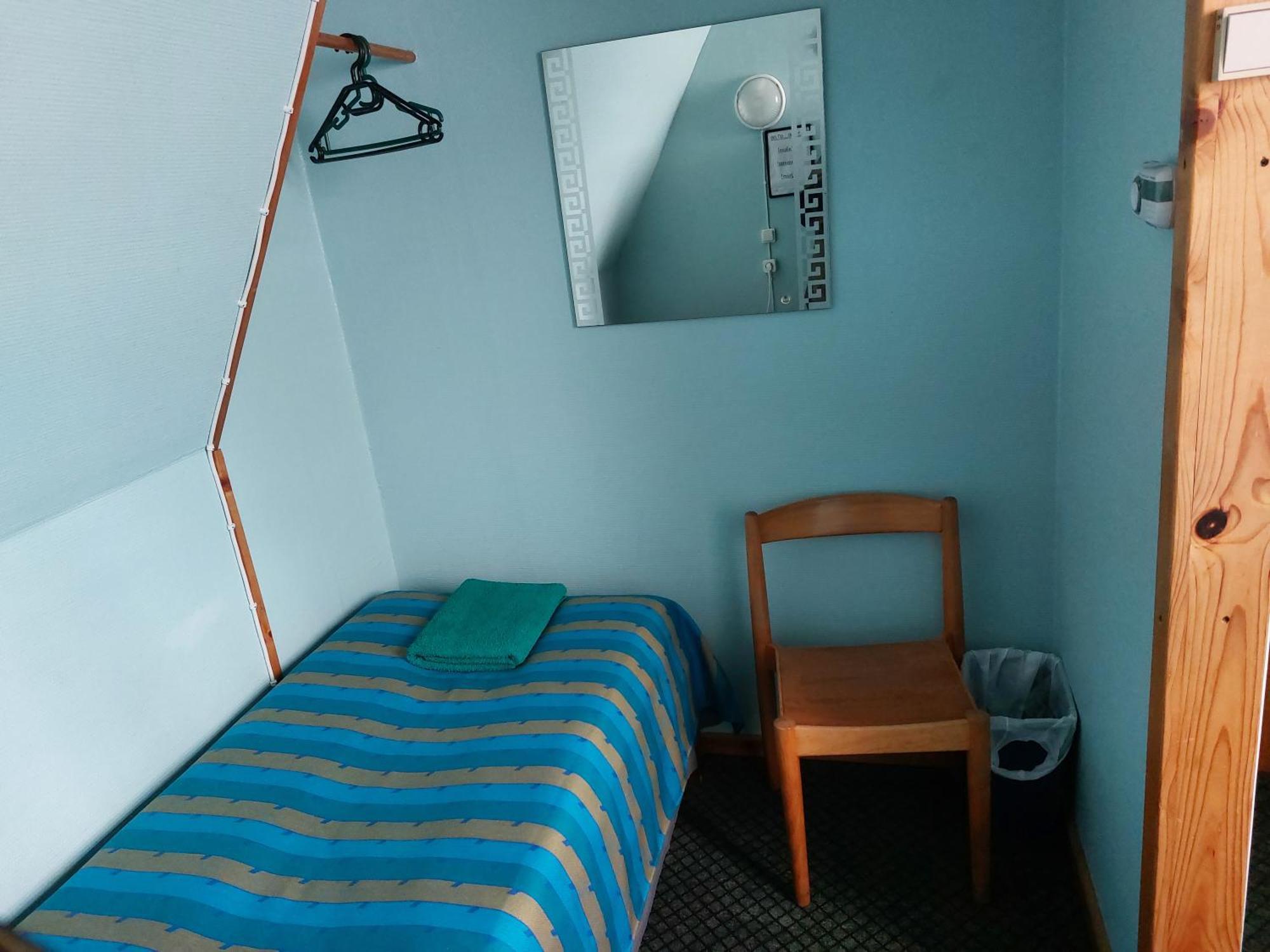 Livonia Matkamaja Hostel Kilingi-Nomme Buitenkant foto